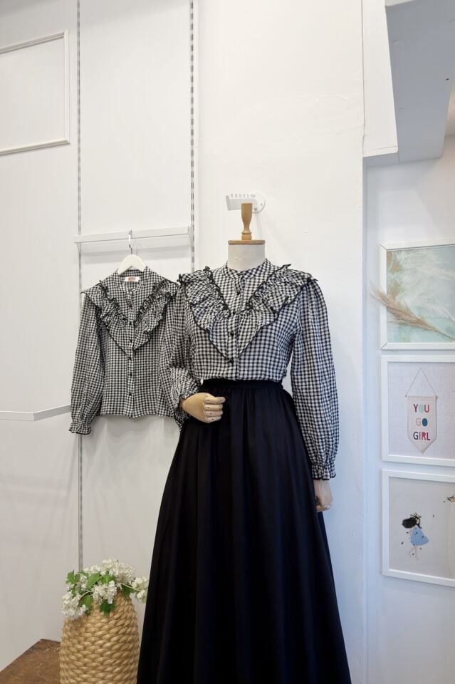 Siyah  Pötikare Desenli Gofre Gömlek