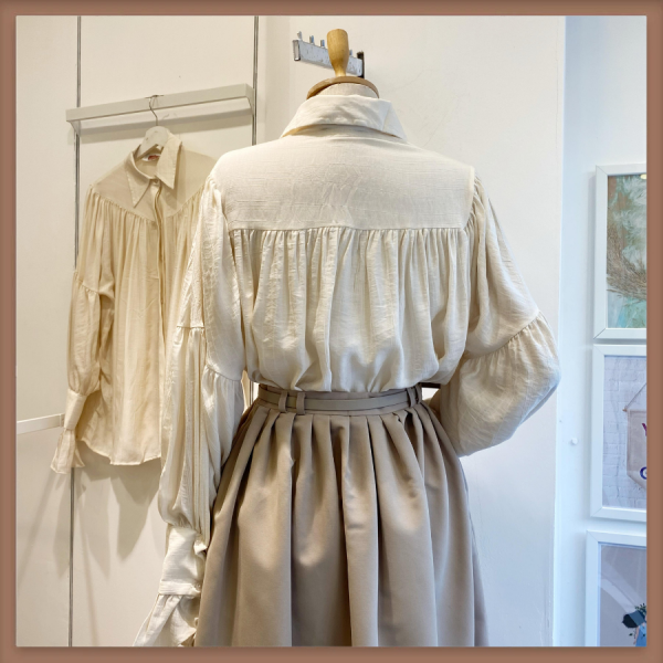 Krem Robalı Alisia Gömlek