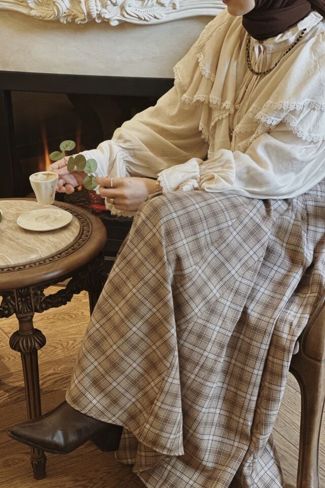 Faya Girls x Sütlü Kahve Kemer Detaylı Ekoseli Grazia Etek