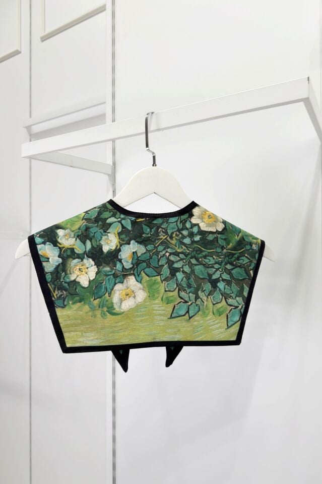 Siyah Nerina Desenli Muse Yaka