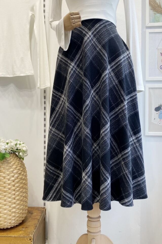 Siyah Ekoseli Serena Etek