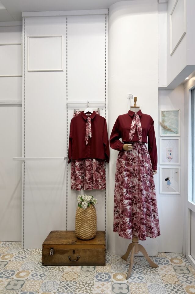 Eteği Çiçek Desenli Bordo Aria Takım