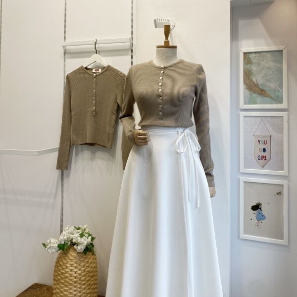 Koyu Vizon Bisiklet Yaka Yünlü Düğmeli Triko Bluz