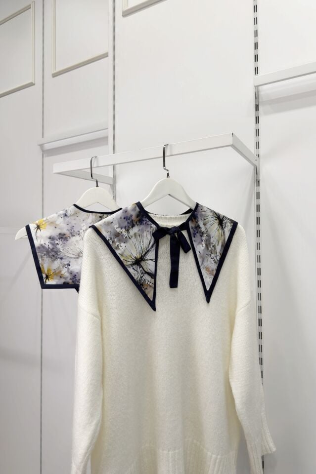 Lacivert Athens Desenli Muse Yaka