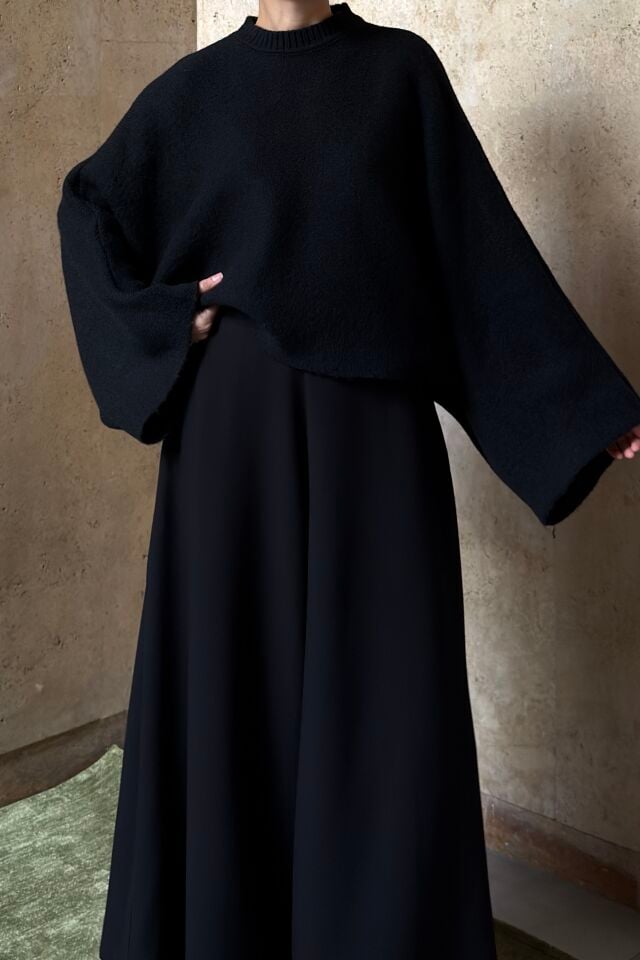 Siyah Oversize Rosella Kazak