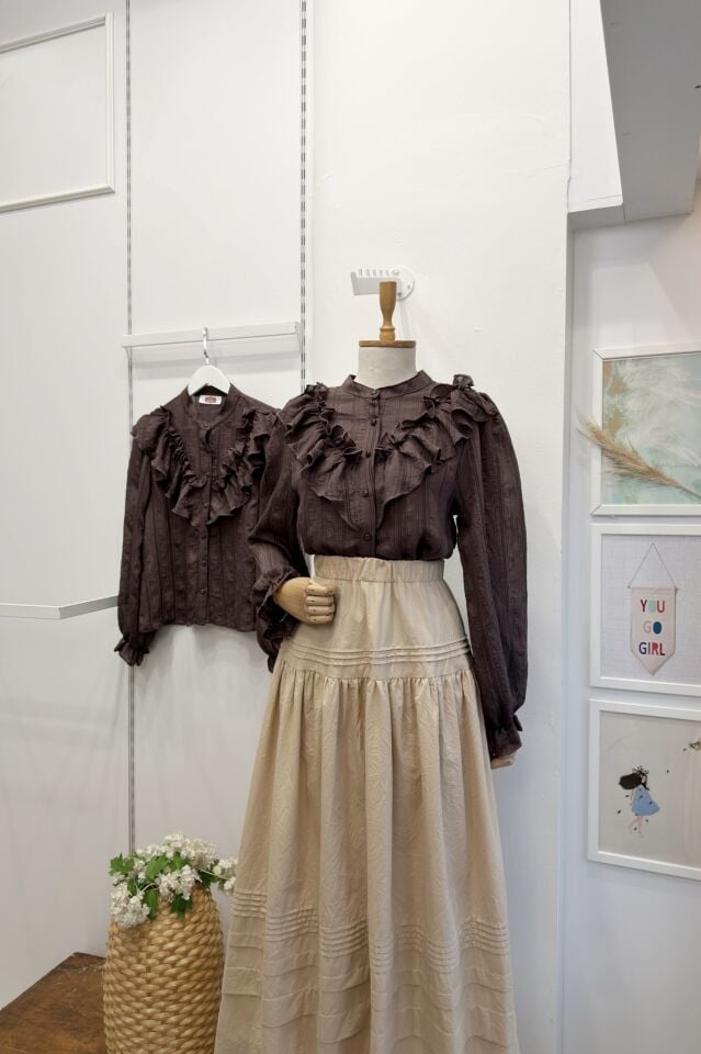 Acı Kahve Volanlı Ashley Gofre Gömlek