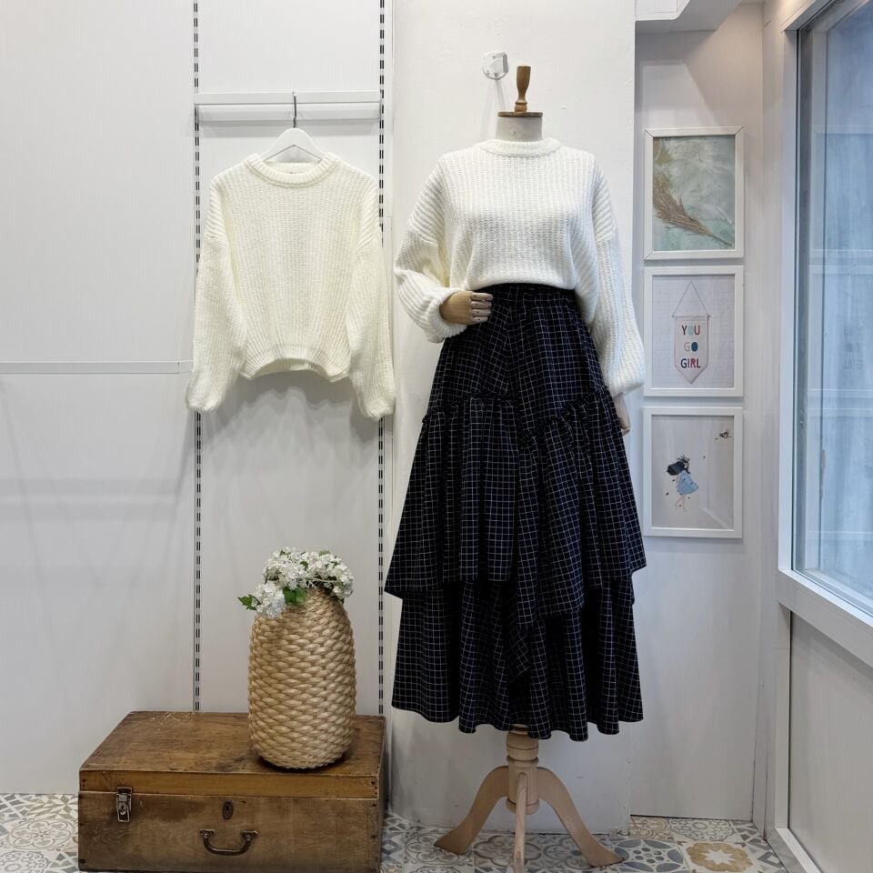 Siyah Çizgi Desenli Ajouter Etek