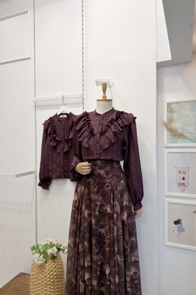 Mürdüm Volanlı Ashley Gofre Gömlek