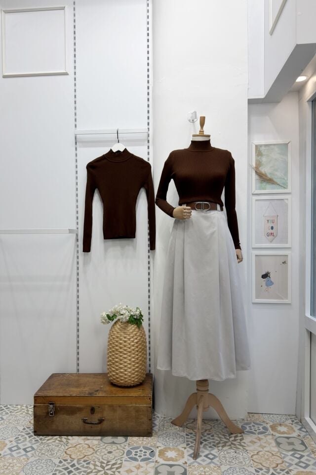 Krem Deri Kemerli Verdant Gabardin Etek