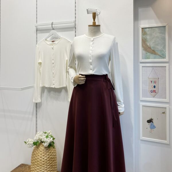 Ekru Çıtçıt Düğmeli Basic Hırka