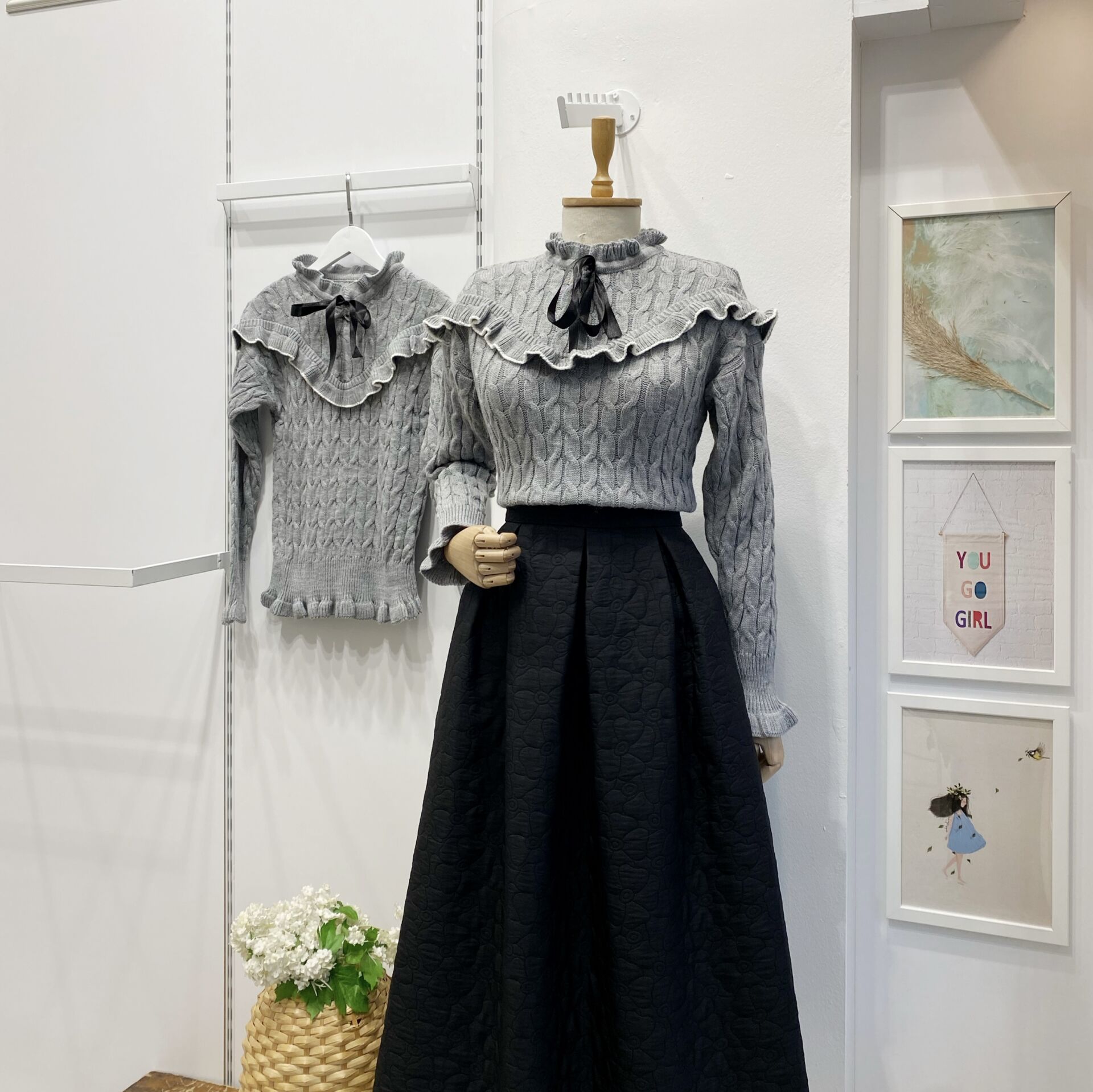 Gri Kurdele Detaylı Kazak