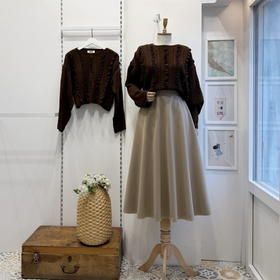 Bej Nayla Kaşe Etek