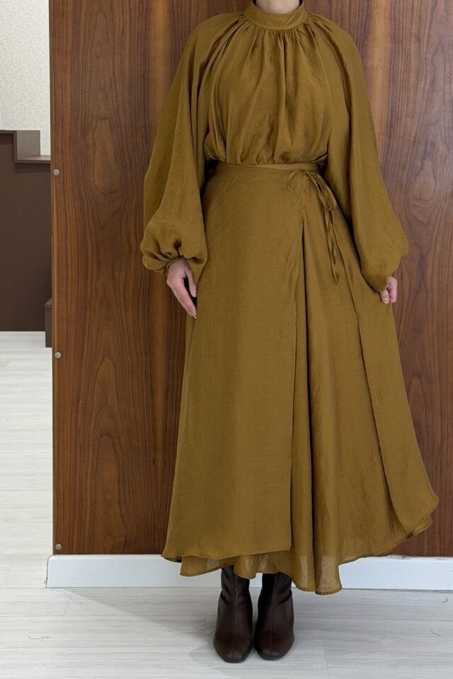 Dalgalı Şifon Kumaş Hardal Balon Kol Takım