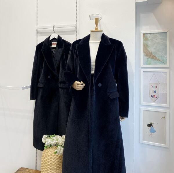 Siyah Angora Kumaş Kaban