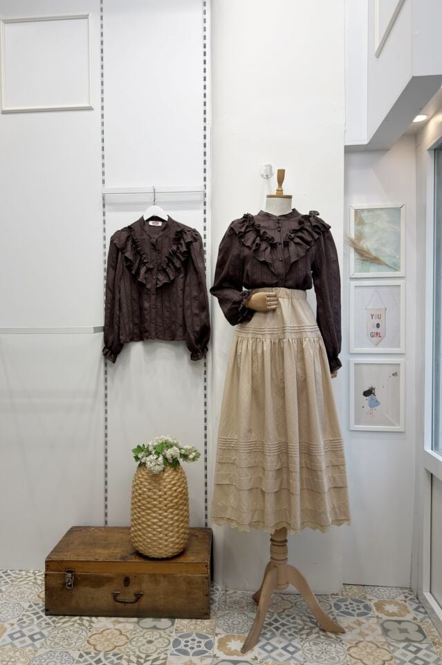 Krem Ucu Fistolu Paraşüt Kumaş Etek