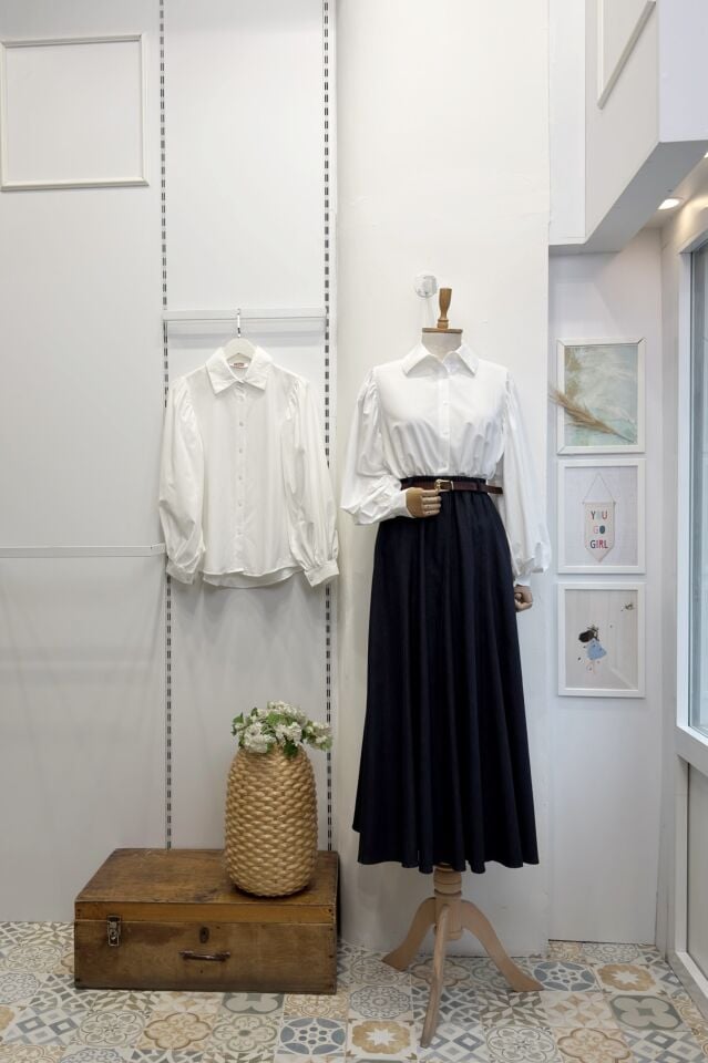 Beyaz Lily Poplin Gömlek