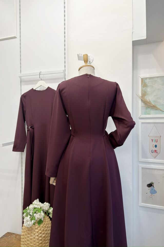 Mürdüm Beli Toka Detaylı Bruna Elbise