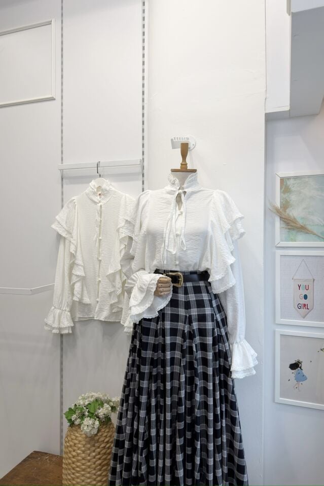 Airobin Kumaş Beyaz Lunella Gömlek