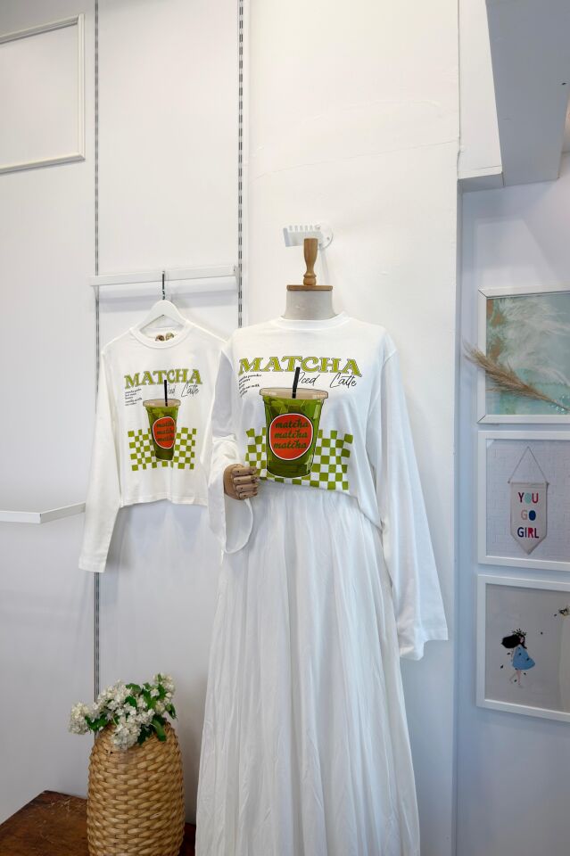 Matcha Baskılı Beyaz Oversize Bluz