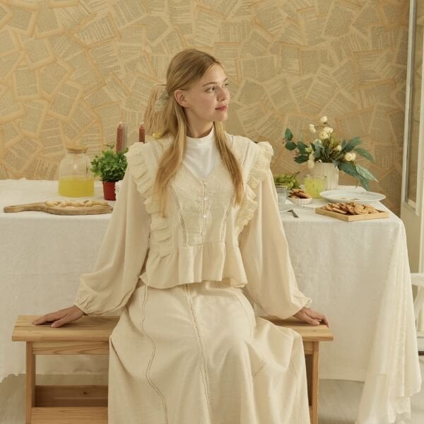 Krem İşlemeli Esquer Keten Gömlek X The Taste Of Things