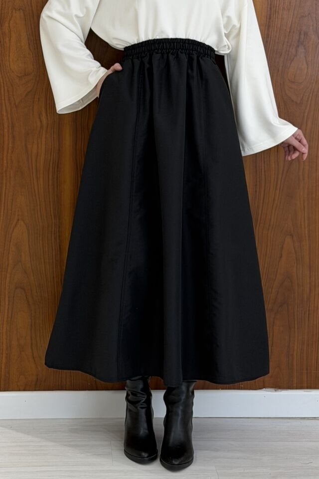 Beli Lastikli Siyah Aven Etek