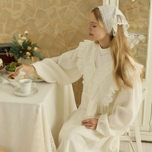 Beyaz İşlemeli Esquer Keten Gömlek X The Taste Of Things