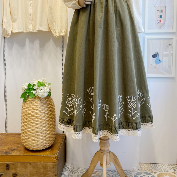 Ucu Nakışlı Haki Yeşili Paper Touch Etek