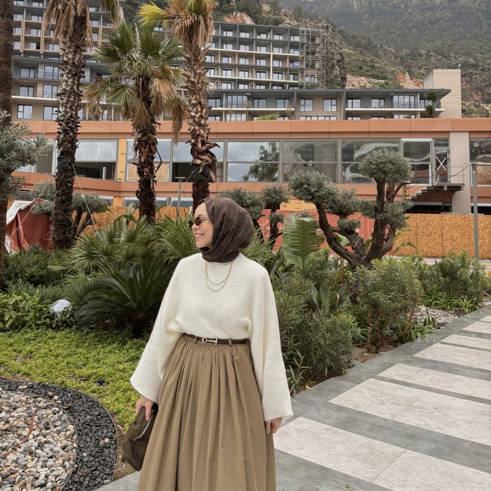 Faya Girls x Camel Kemerli Sık Pileli Etek