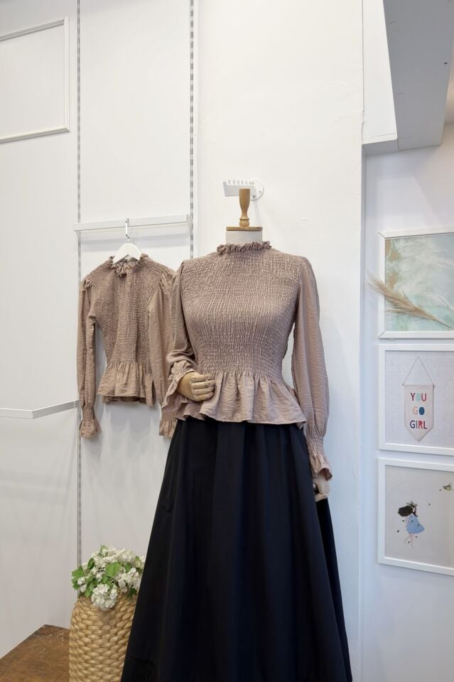 Vizon Gipe Detaylı Bluz