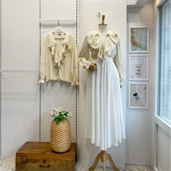 Beyaz İki Pileli Seren Etek