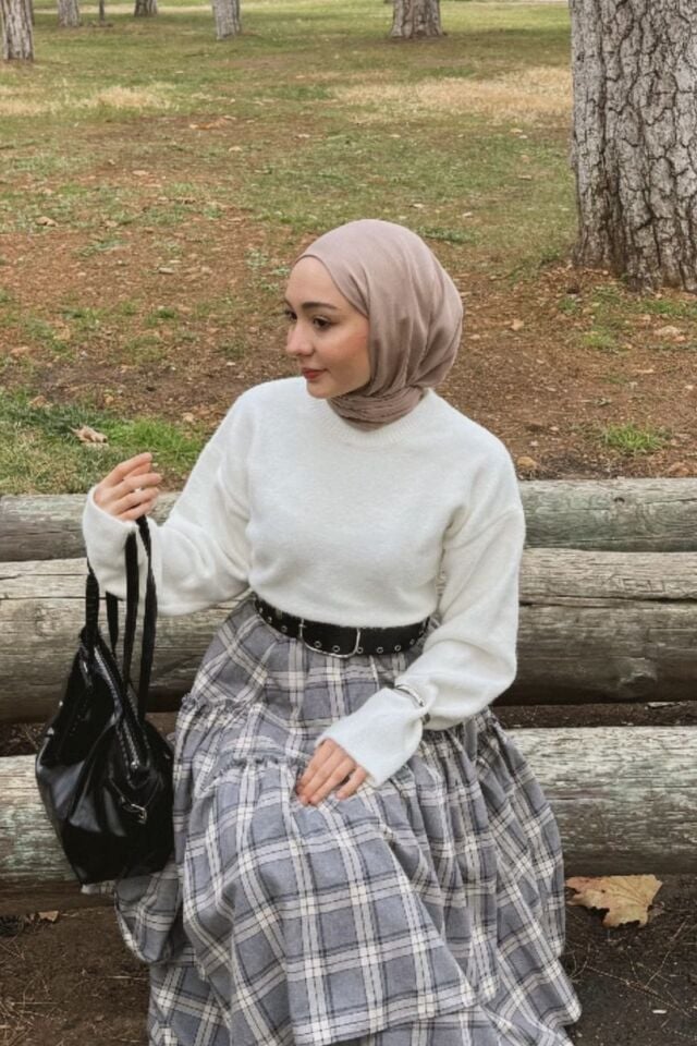 Faya Girls x Ekru Soline Kazak