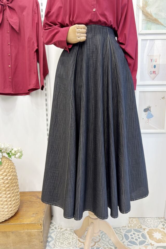 Siyah Yağmur Desenli Viskon Etek