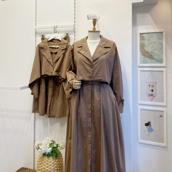 Kahverengi Kısa Trenç Ceketli Gabardin Takım