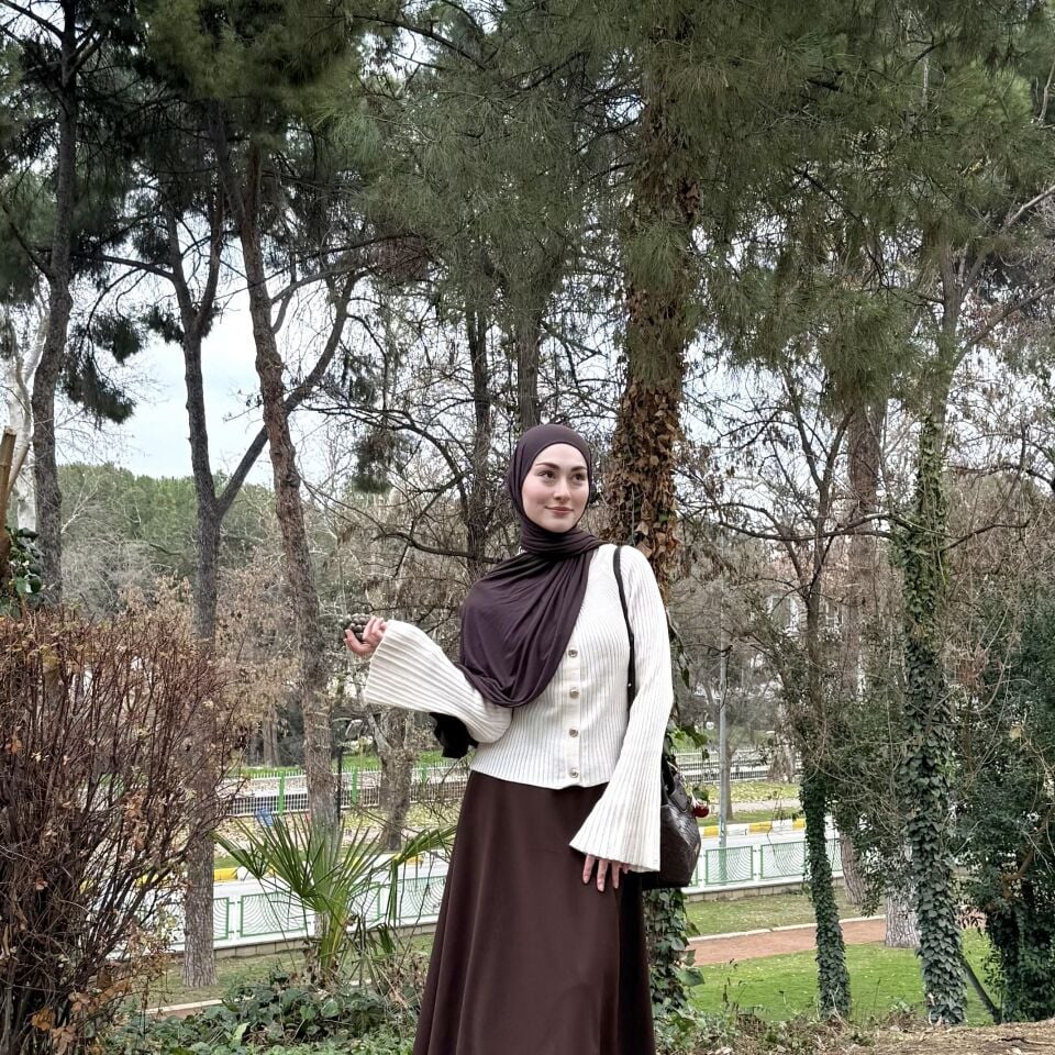 Faya Girls x İnci Düğmeli Krem İspanyol Kol Hırka