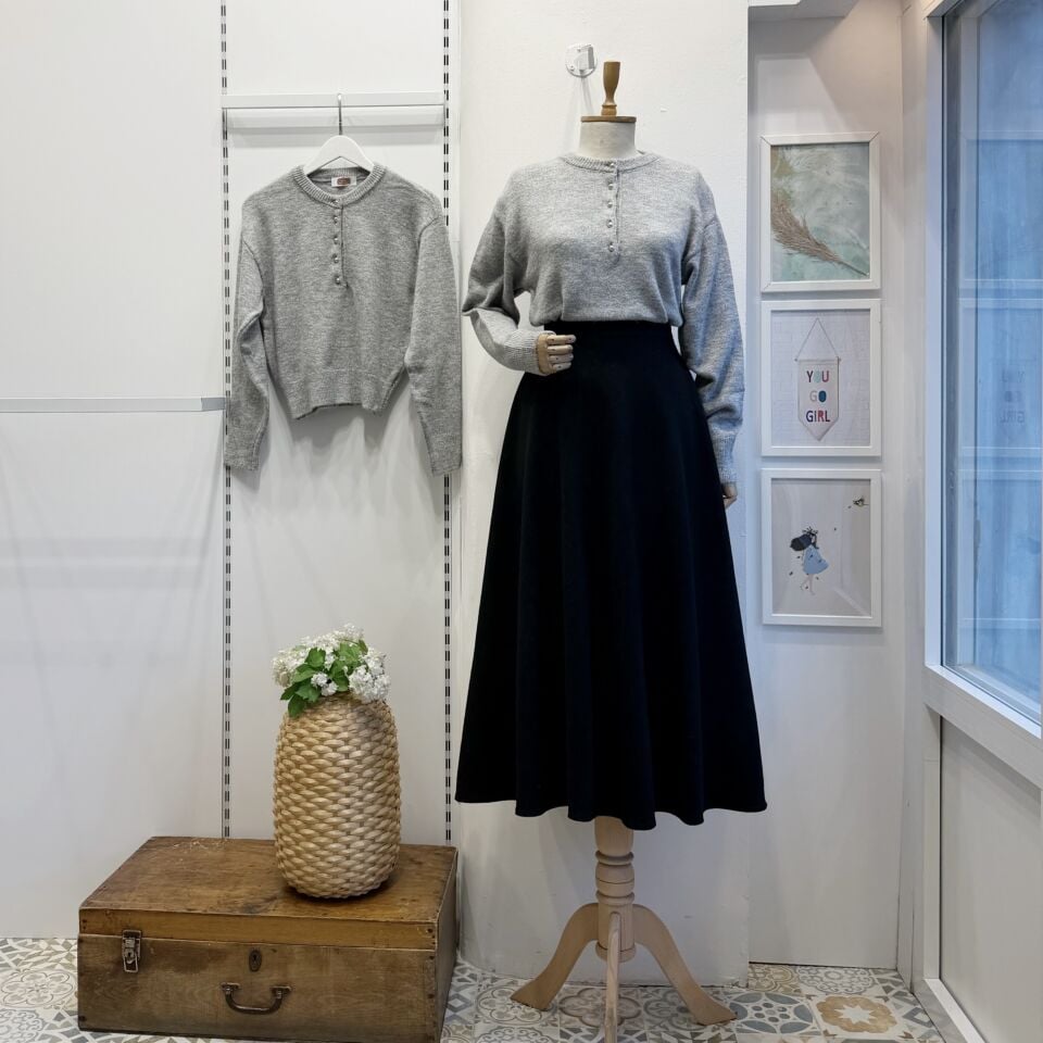 Siyah Kloş Kaşe Etek