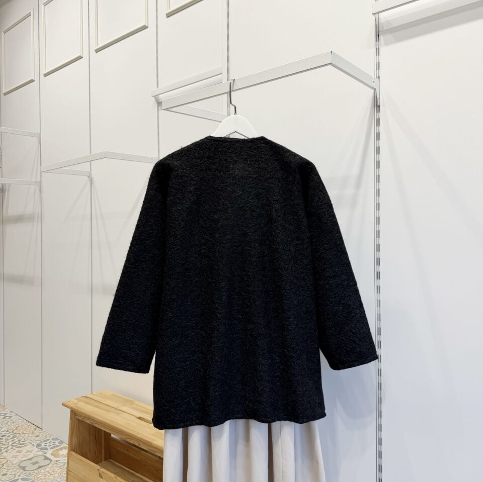 Siyah Anvelop Bağcıklı Yün Ceket