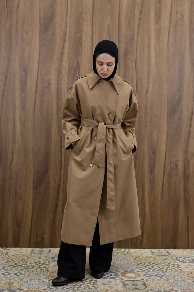 Camel Kemer Detaylı Trençkot