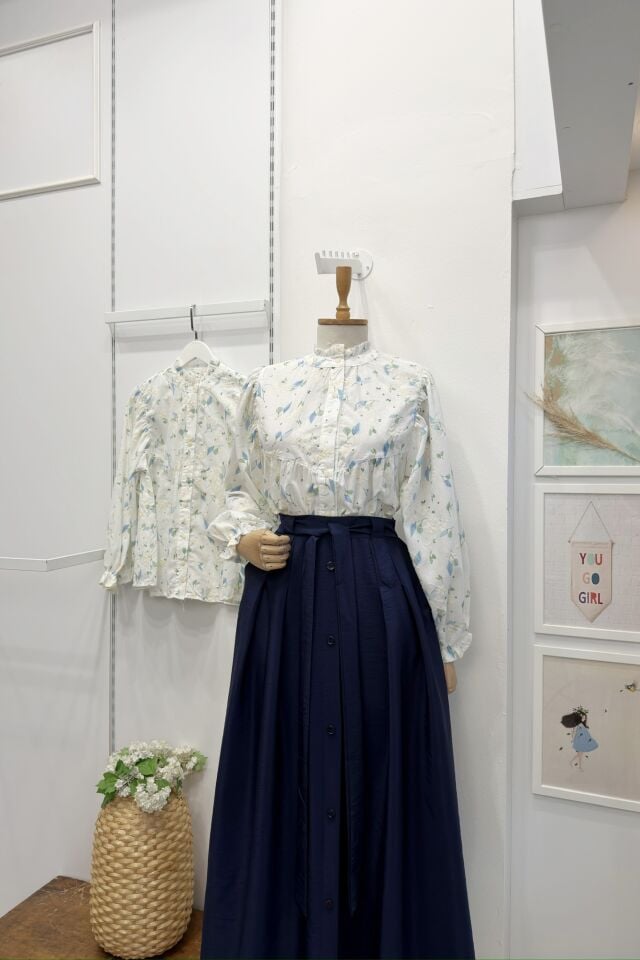 Mavi Çiçek Desenli Poplin Gömlek