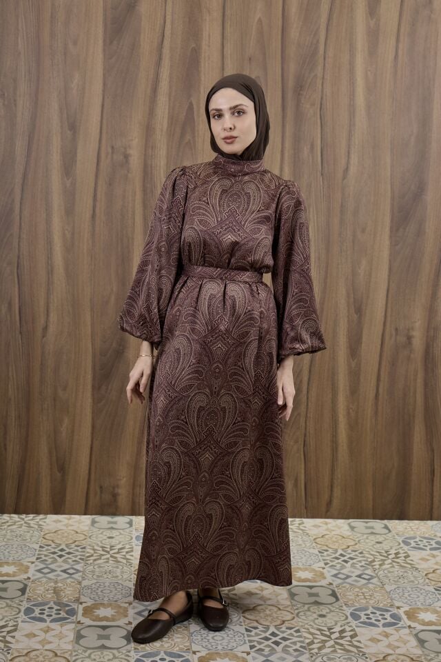 Bordo Şal Desenli Saten Elbise