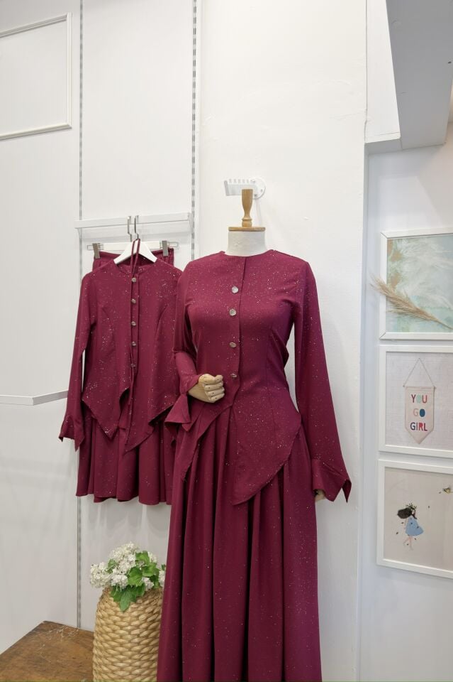 Bordo Asimetrik Kesim Sim Detaylı Takım