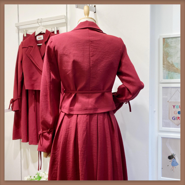 Bordo Ceketli Nora Takım