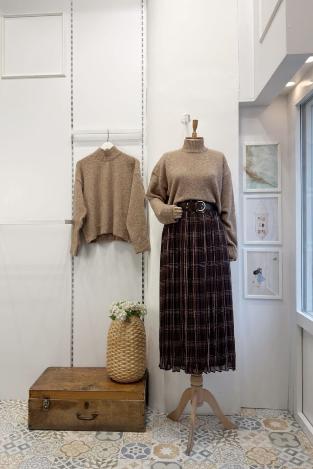 Bohem Kemerli Kahverengi Ekose Desenli Şifon Etek