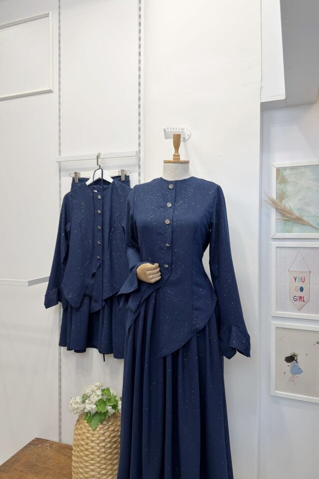 Lacivert Asimetrik Kesim Sim Detaylı Takım