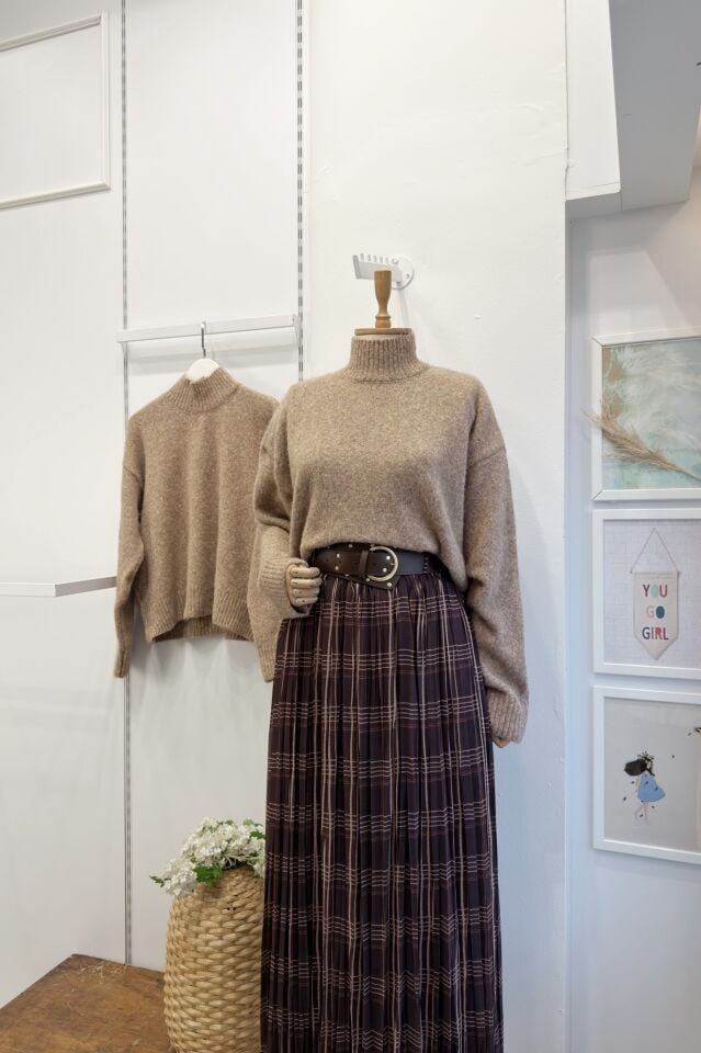 Sütlü Kahverengi Yarım Boğazlı Mirette Kazak