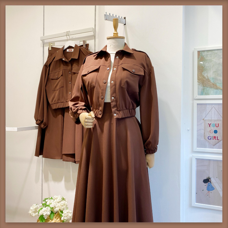 Kahverengi Cep Detaylı Sweat Ceketli Crep Takım