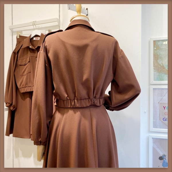 Kahverengi Cep Detaylı Sweat Ceketli Crep Takım