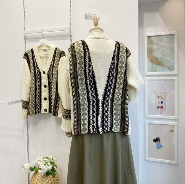 Krem Forest Model Hırka