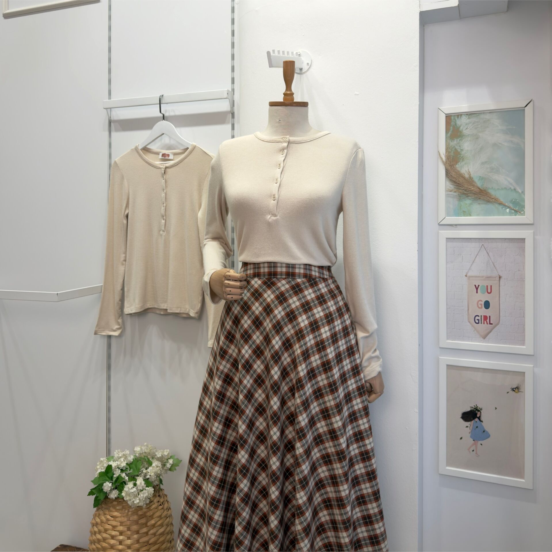 Bej Düğmeli Blair Triko Bluz