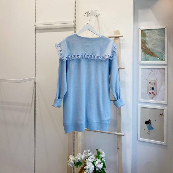 Papatya Motifli Dantel Detaylı Mavi Hırka