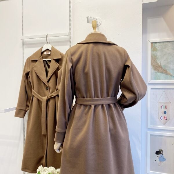 Kahverengi Kolu Pile Detaylı Kaşe Kaban